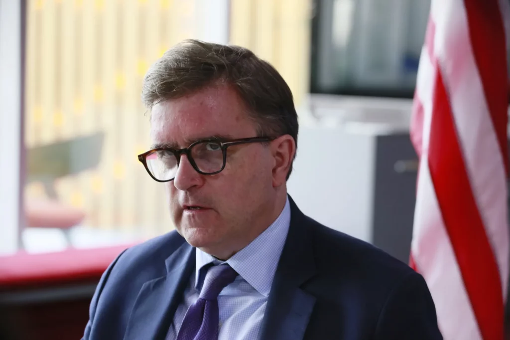 Помощник госсекретаря США: если власти скажут, что не хотят ЕС, будет иной разговор 1 jim obraien новости Грузия-ЕС, Грузия-США, Джим О'Брайен, закон об иноагентах в грузии, помощник госсекретаря сша