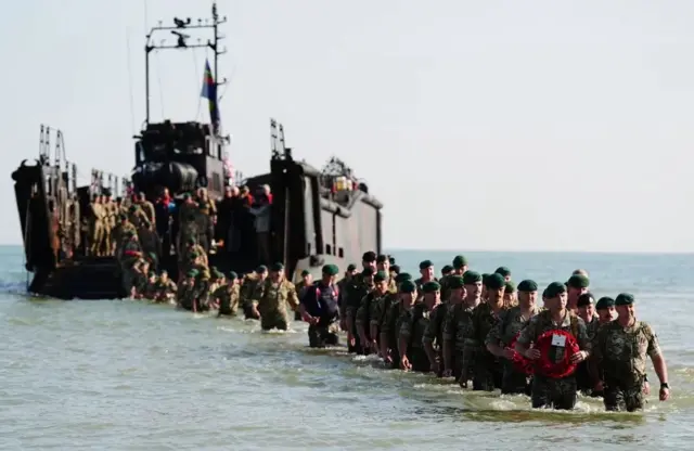 7cb880f0 23f9 11ef 80aa 699d54c46324.png BBC News Русская служба Нормандия