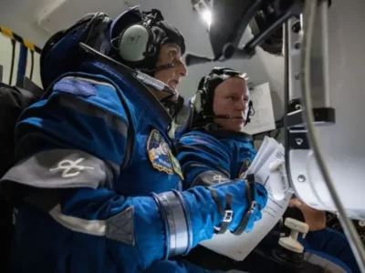 Почему астронавты «Старлайнера» до сих пор не вернулись на Землю 11 cf9f0070 33a1 11ef a044 9d4367d5b599.jpg Старлайнер Старлайнер