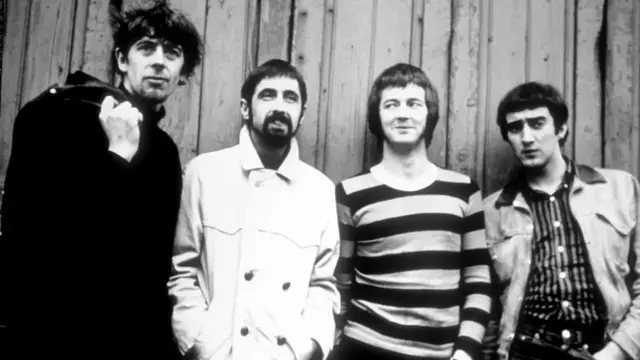 Bluesbreakers в 1966 году: слева направо – Джон Мэйолл, Хьюи Флинт, Эрик Клэптон, Джон Макви