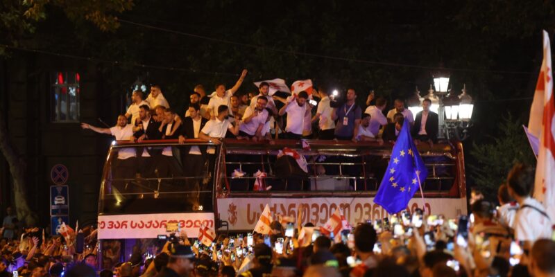 avtobus futbolisti sbornaia новости национальная сборная Грузии по футболу, чемпионат европы по футболу