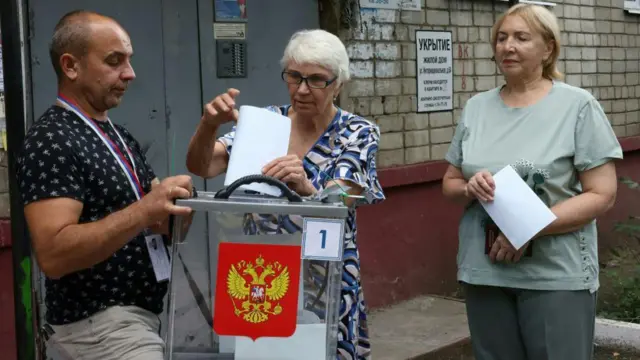 Жители Курской области голосуют досрочно 