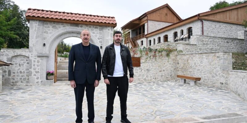 ilham aliyev and heyder aliyev jr. 27 september 2024 1024x683 1 новости Азербайджан, Гейдар Алиев младший, династия, Ильхам Алиев, Мехрибан Алиева, президент Азербайджана