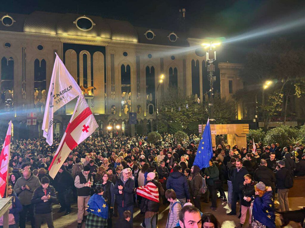 В Тбилиси проходит акция протеста "Мы - Европа!" 5 462571339 2744118005749143 3531587053895887742 n новости "Мы - Европа!", акция протеста в тбилиси, Грузия-ЕС, оппозиция Грузии