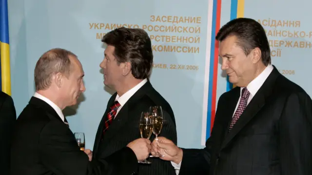 Путин, Ющенко, Янукович