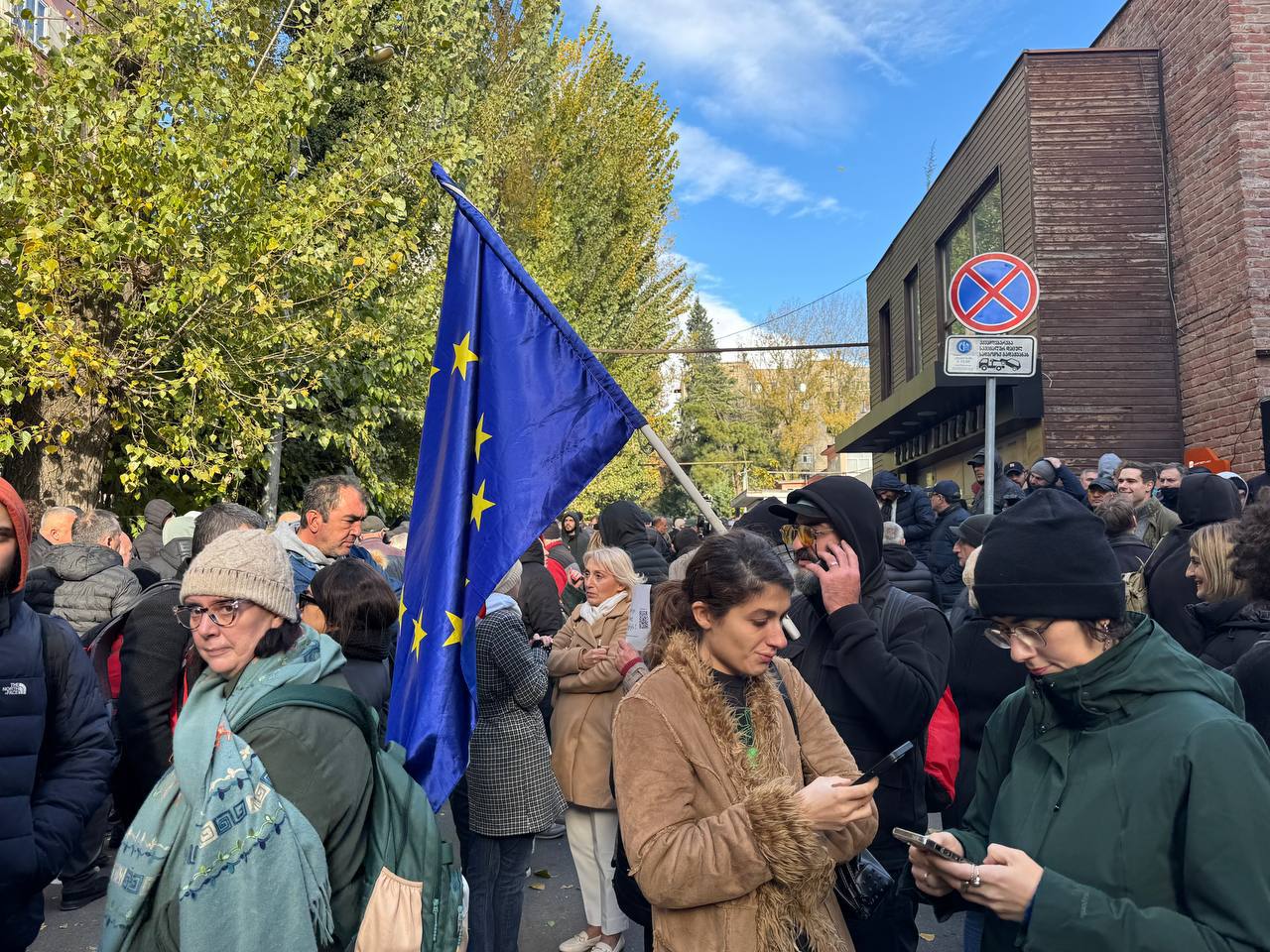 photo 2024 11 05 15 30 40 Выборы 2024 акция протеста в тбилиси, Георгий Вашадзе, коалиция "Единство", нарушения на выборах, парламентские выборы в Грузии, тайна голосования