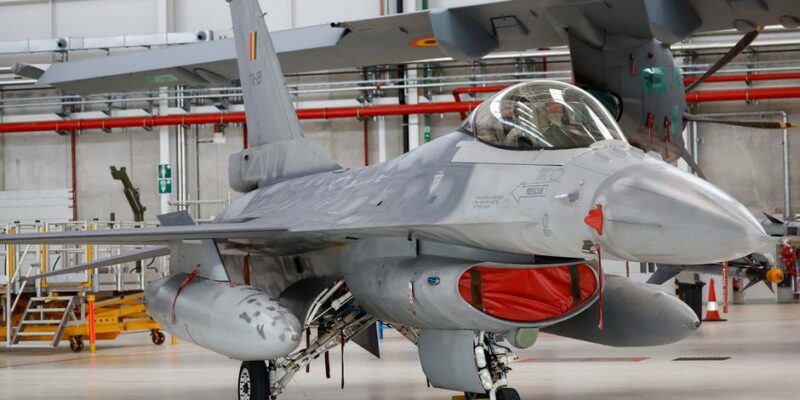 69204715 403 Deutsche Welle F-16