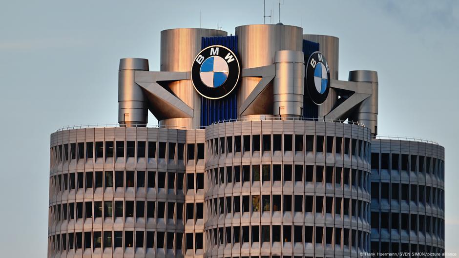 70182134 403 Deutsche Welle BMW