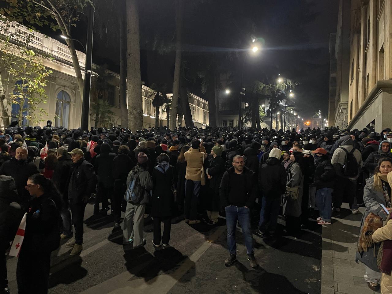 akcia 3 1 новости акция протеста в тбилиси, водометы, Грузинская мечта, парламент Грузии, полиция Грузии, Протест-2024, спецназ