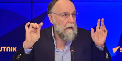 dugin aleksandr политика активисты, акция протеста в тбилиси, Александр Дугин, Грузинская мечта, Грузия-Россия, евроинтеграция, разгон акции протеста в Тбилиси