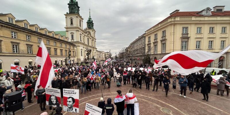 71414444 403 Deutsche Welle "Не мой выбор", Варшава