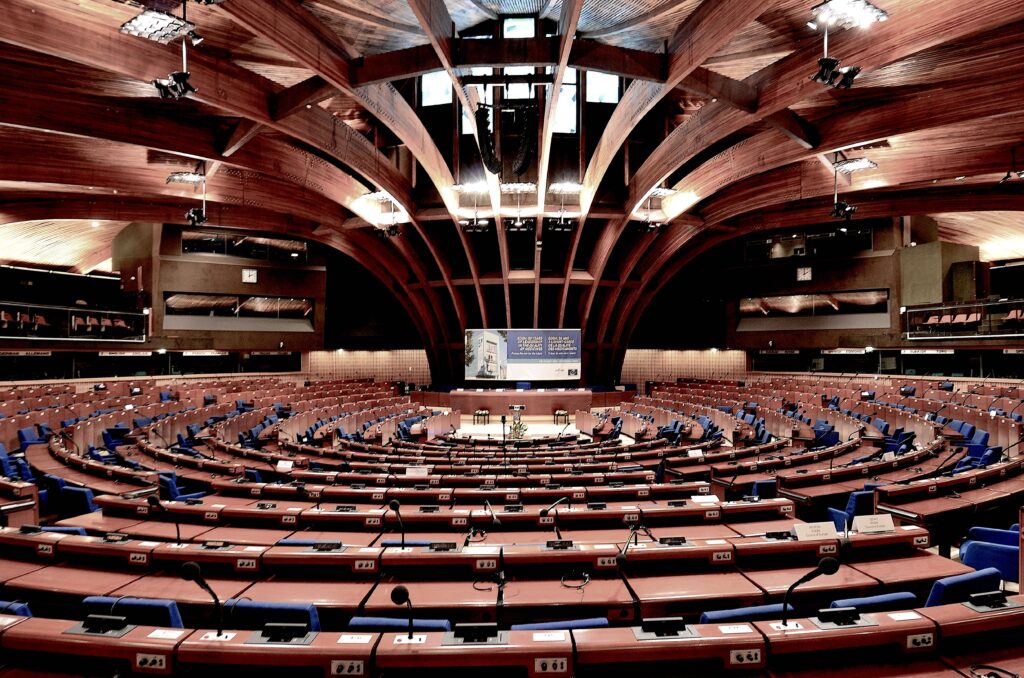 plenary chamber of the council of europes palace of europe 2014 01 политика featured, Грузия-ЕС, ПАСЕ, СОВЕТ ЕВРОПЫ