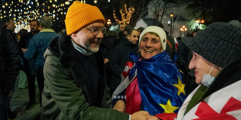 rot новости акция протеста в тбилиси, Бундестаг, Грузинская мечта, МИХАЭЛЬ РОТ, перевыборы, участники акции протеста