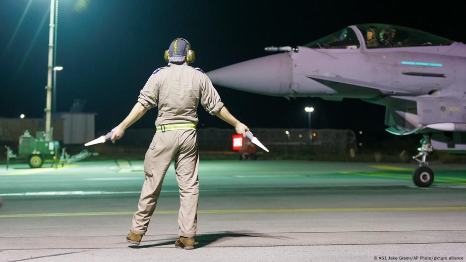 68171643 403 Deutsche Welle Typhoon, истребители Typhoon