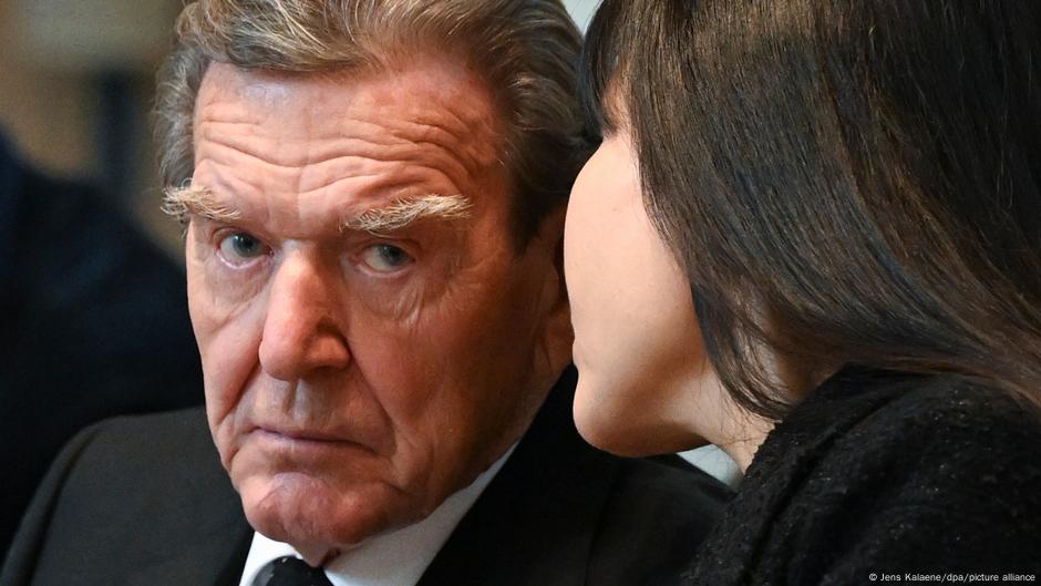 66056679 403 Deutsche Welle Герхард Шредер