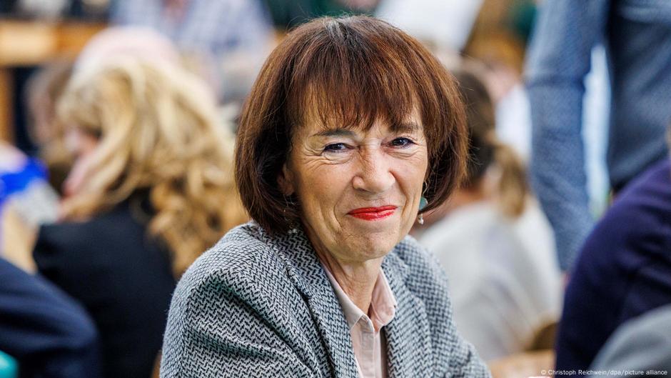 71756375 403 Deutsche Welle Шарлотте Мерц