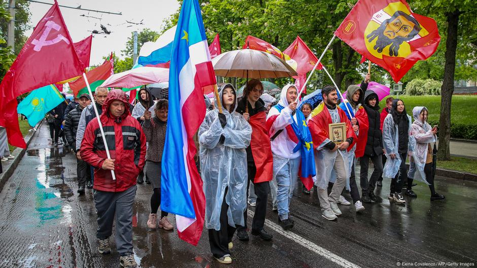 72496608 403 Deutsche Welle 9 мая