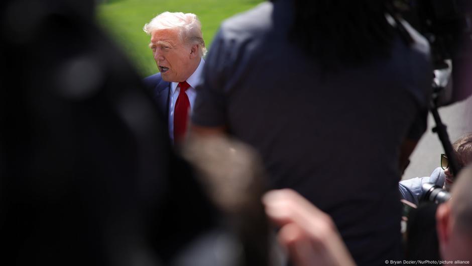 72666875 403 Deutsche Welle пошлины США против ЕС