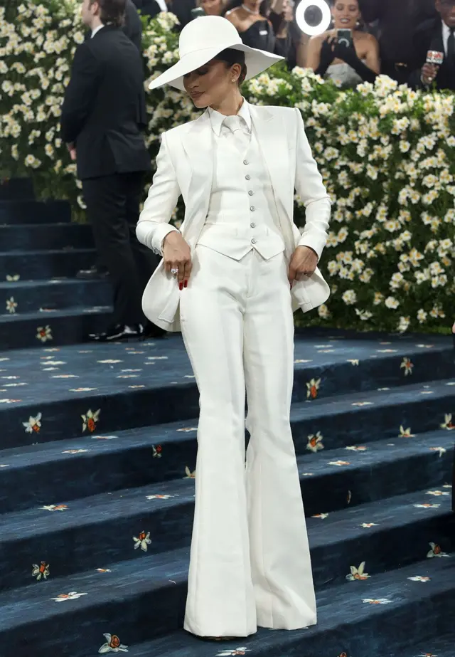 Зендая на гала-вечере 2025 Met Gala «Superfine: Tailoring Black Style» в Metropolitan Museum of Art 05 мая 2025 года (Нью-Йорк, США) 