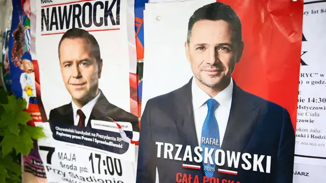 плакаты Навроцкого и Тшасковского