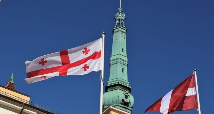 latvia flag новости «Коалиция за перемены», Грузинская мечта, Грузия-Латвия, Зураб Джапаридзе, оппозиция Грузии, посольство Латвии
