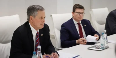 stiv deins политика Ираклий Кобахидзе, премьр-министр, Стив Дейнс, США-Грузия