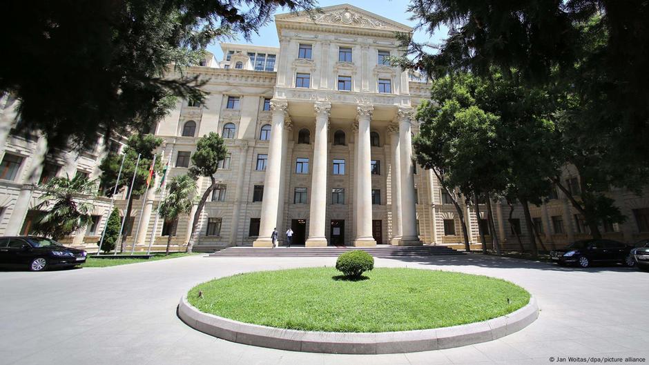 64563742 403 Deutsche Welle Баку