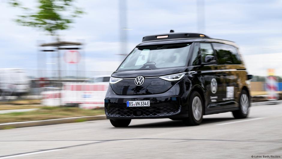 66225587 403 Deutsche Welle Tesla, Volkswagen