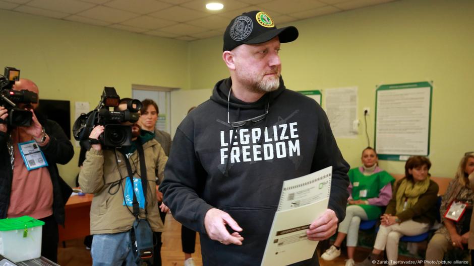 72654769 403 Deutsche Welle Зураб Гирчи Джапаридзе
