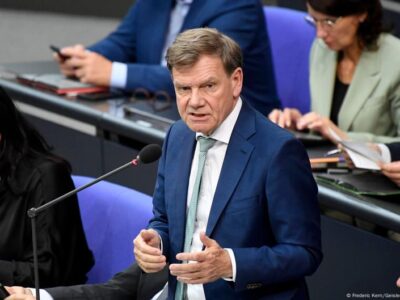 72790928 403 Deutsche Welle ФРГ