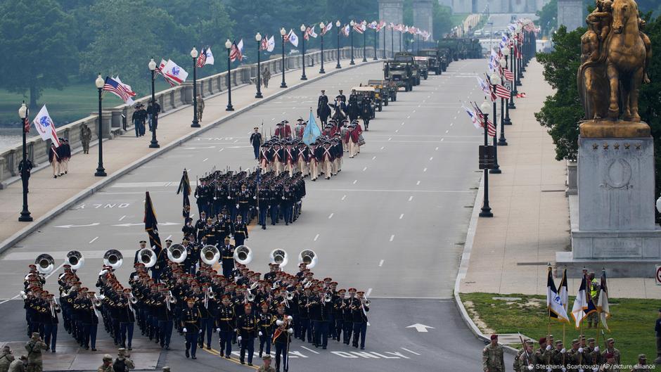 72913239 403 Deutsche Welle армия США