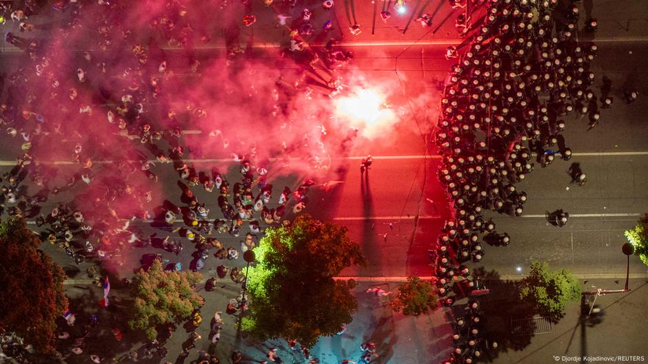 73081102 403 Deutsche Welle протесты в Белграде
