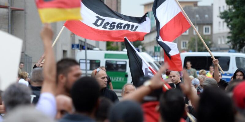 73086830 403 Deutsche Welle Адольф Гитлер, свастика