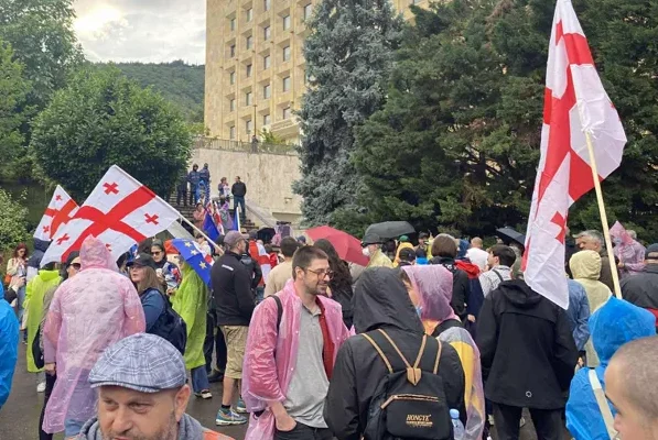 akcia e1750001903179 новости акция протеста в тбилиси, Грузинская мечта, парламентские выборы в Грузии, правительство Грузии