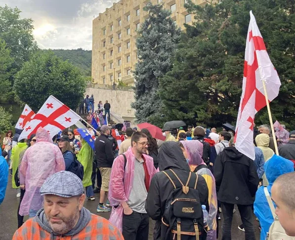 akcia e1750001903179 новости акция протеста в тбилиси, Грузинская мечта, парламентские выборы в Грузии, правительство Грузии