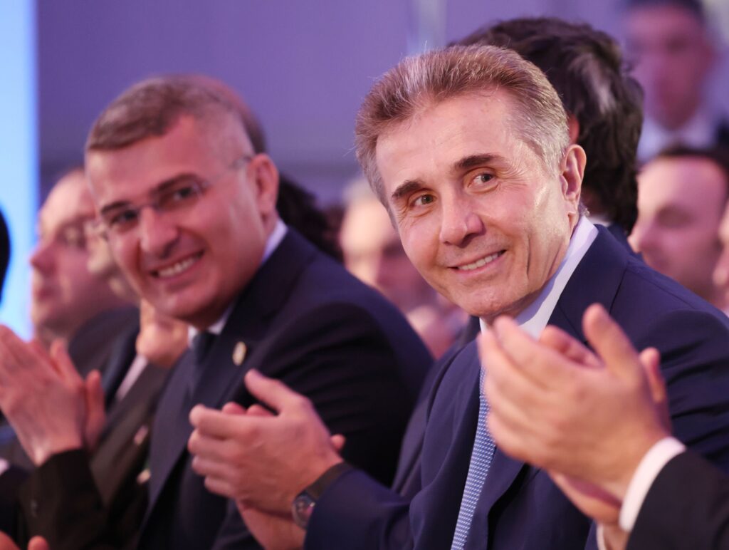 bidzina ivanishvili mdinaradze политика featured, Бидзина Иванишвили, Георгий Бачиашвили, Мамука Мдинарадзе, парламент Грузии