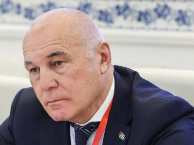 xarazia новости Абхазия, Адгур Харазия, Роберт Киут