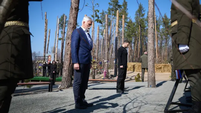 Петр Павел в Украине