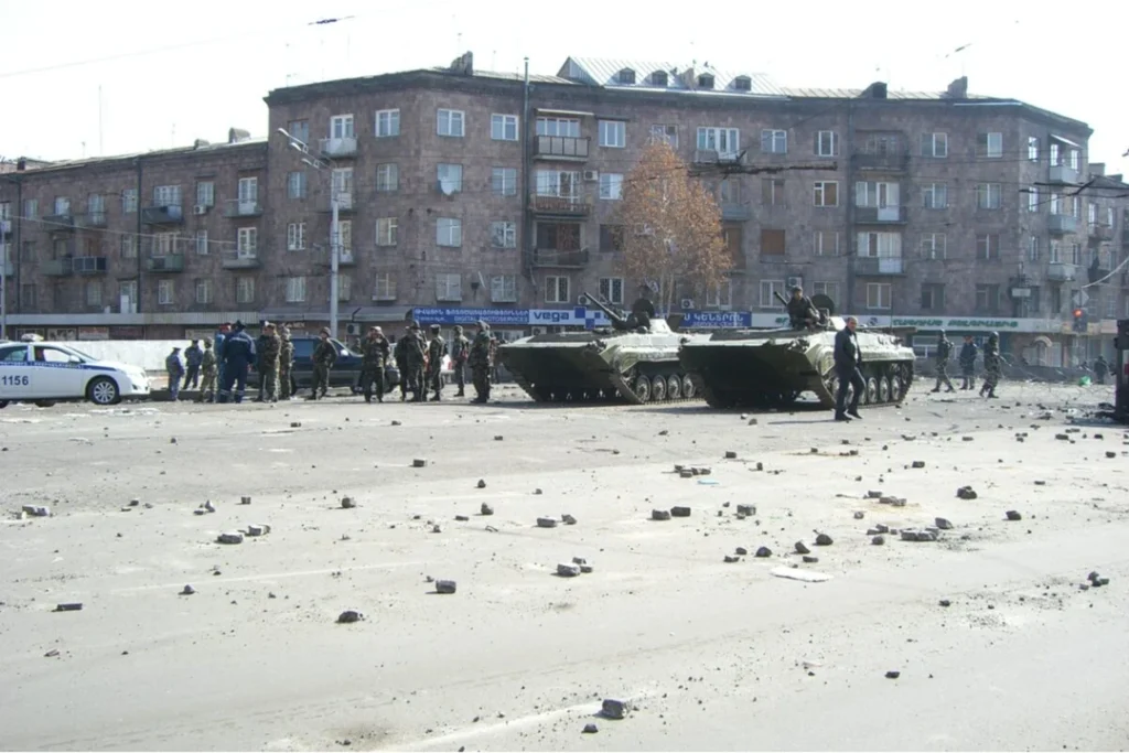 1 march 2008 новости 2008 год, OC Media, Армения, ЕСПЧ, протесты в Армении, Роберт Кочарян, Серж Саргсян