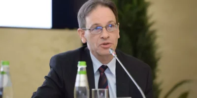 knirsh политика временная комиссия, Георгий Гахария, Грузинская мечта, отчет временной комиссии, парламент Грузии, посол Германии, Хуберт Книрш