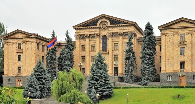 Армения запускает общенациональную программу кэшбэка 1 armenia новости OC Media, Армения, кэшбэк