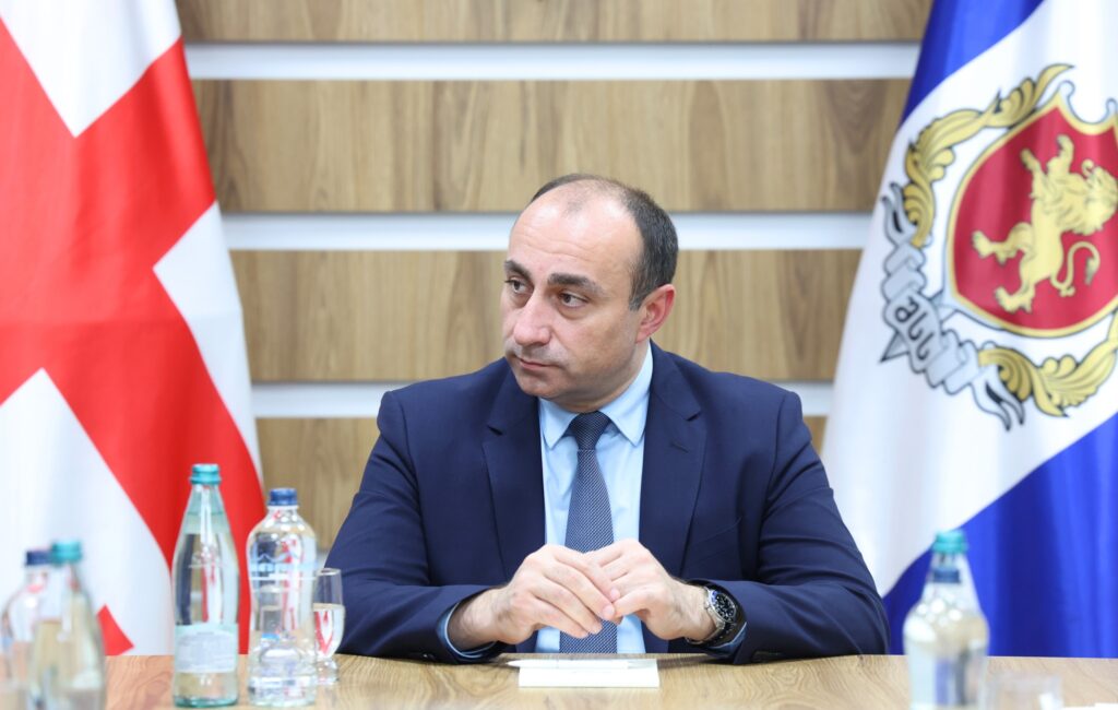 geladze новости акция 4 октября, Гела Геладзе, Глава МВД Грузии