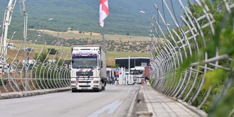 granica gruzia armenia новости 4 октября 2025 года, акция протеста в тбилиси, выборы в органы местного самоуправления, журналист, отказ во въезде