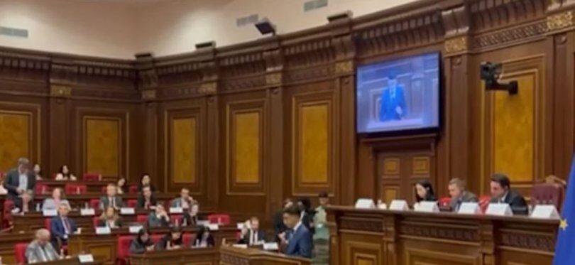 Вице-президент Европарламента на ПА Евронест потребовал освобождения "политзаключенных" Грузии 1 jqlziyk6eywtztn e1761757683806 новости Грузинская мечта, Грузия-ЕС, запрет партий, ПА Евронест, Юнус Омаржи