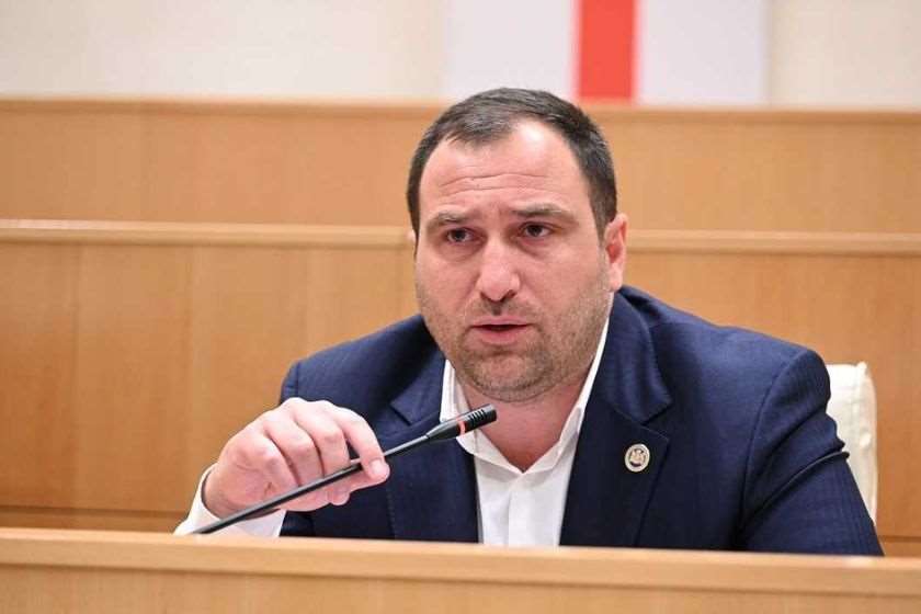 "Мечта" VS "Гахария за Грузию": благодарить нас должны, что вам позволено быть в парламенте 1 новости «Гахария за Грузию», Грузинская мечта, ираклий кирцхалия, парламент Грузии