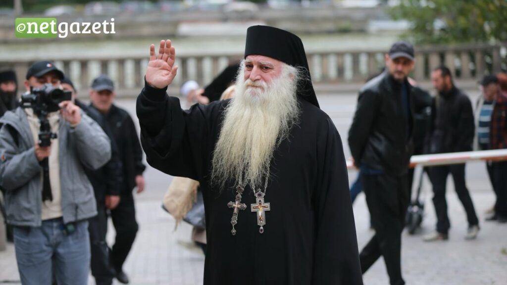 Архимандрит Дороте Курашвили освобожден от должности настоятеля храма Рождества Христа Спасителя 1 kurashvili dorote новости Дороте Курашвили, Дорофей Курашвили, Илиа Второй, Католикос-Патриарх всея Грузии, самеба