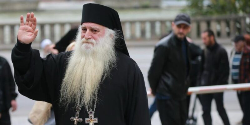 Архимандрит Дороте Курашвили освобожден от должности настоятеля храма Рождества Христа Спасителя 1 kurashvili dorote e1761750443414 новости Дороте Курашвили, Дорофей Курашвили, Илиа Второй, Католикос-Патриарх всея Грузии, самеба