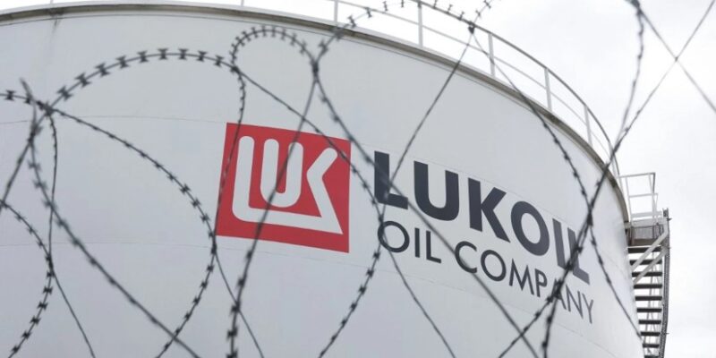 lukoili w h новости Lukoil Georgia, бензин, Лукойл, санкции