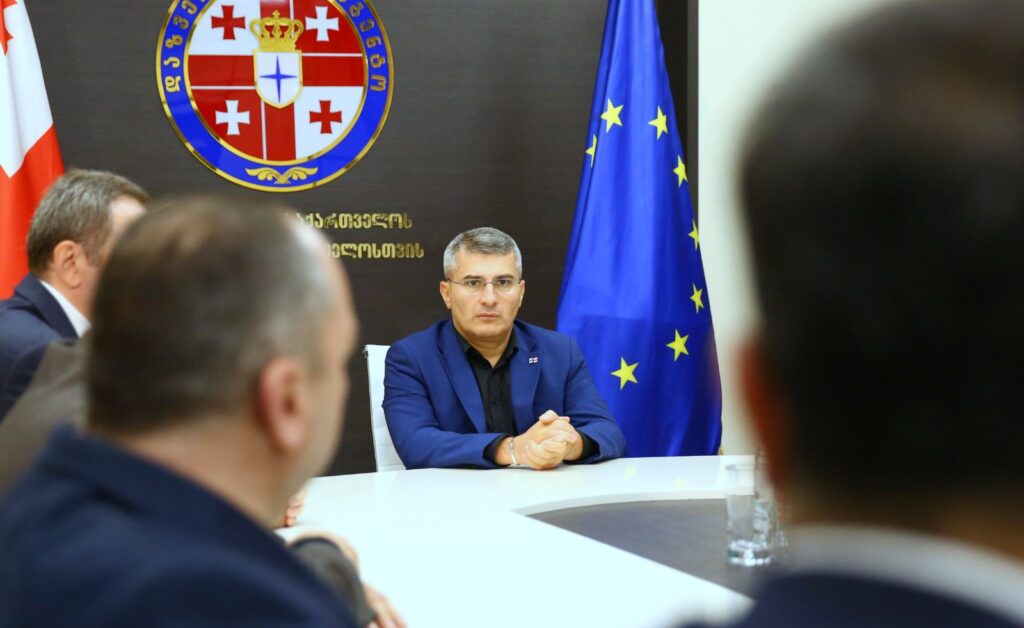 mdinaradze mamuka новости акция 4 октября, выборы 4 октября, выборы в органы местного самоуправления, Грузинская мечта, Мамука Мдинарадзе, Паата Бурчуладзе, СГБ Грузии