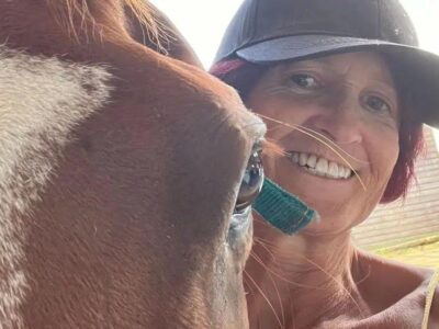 Мошенники взломали телефон Сью и украли тысячи фунтов. Но как им удалось получить доступ к ее личным данным? 2 0ff3c0d0 ca2c 11f0 9fb5 5f3a3703a365.jpg Новости BBC Сью Шор